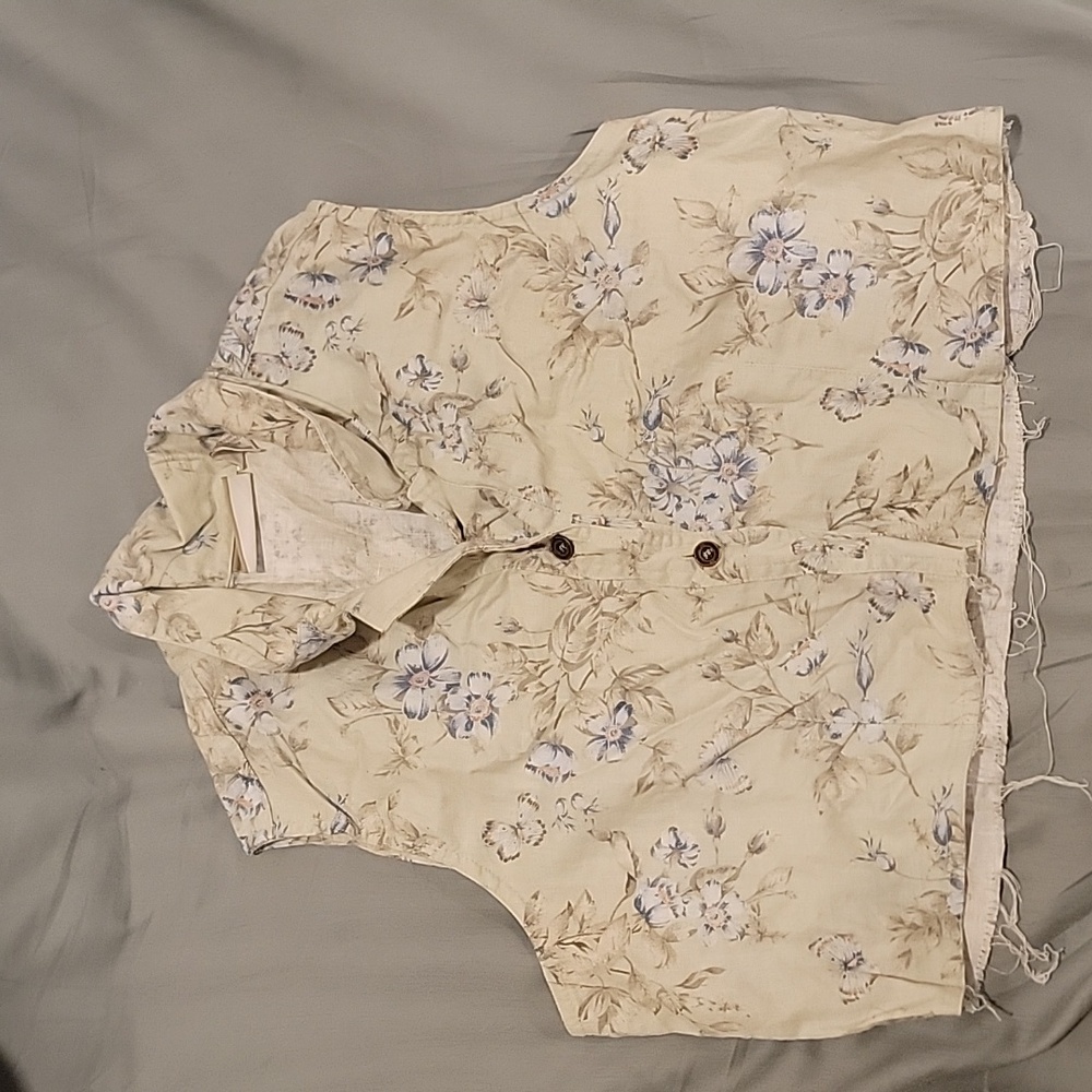 Cropped collared shirt